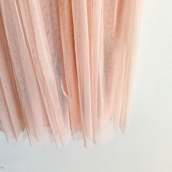 Needle & Thread Pink V-Neck Floral Embroidered Tulle Midi Dress - Picture 4 of 11